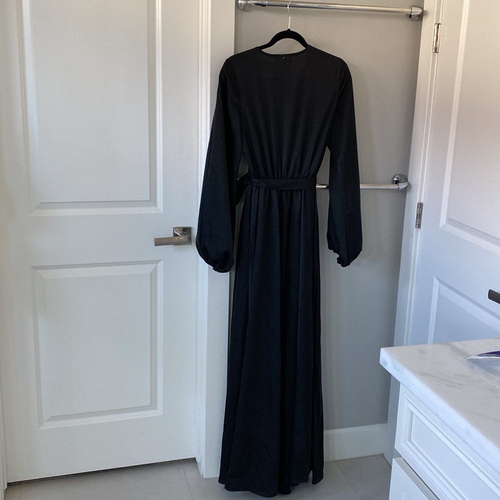Michael Costello X Revolve Eric Gown Blk Satin size M - Picture 8 of 8